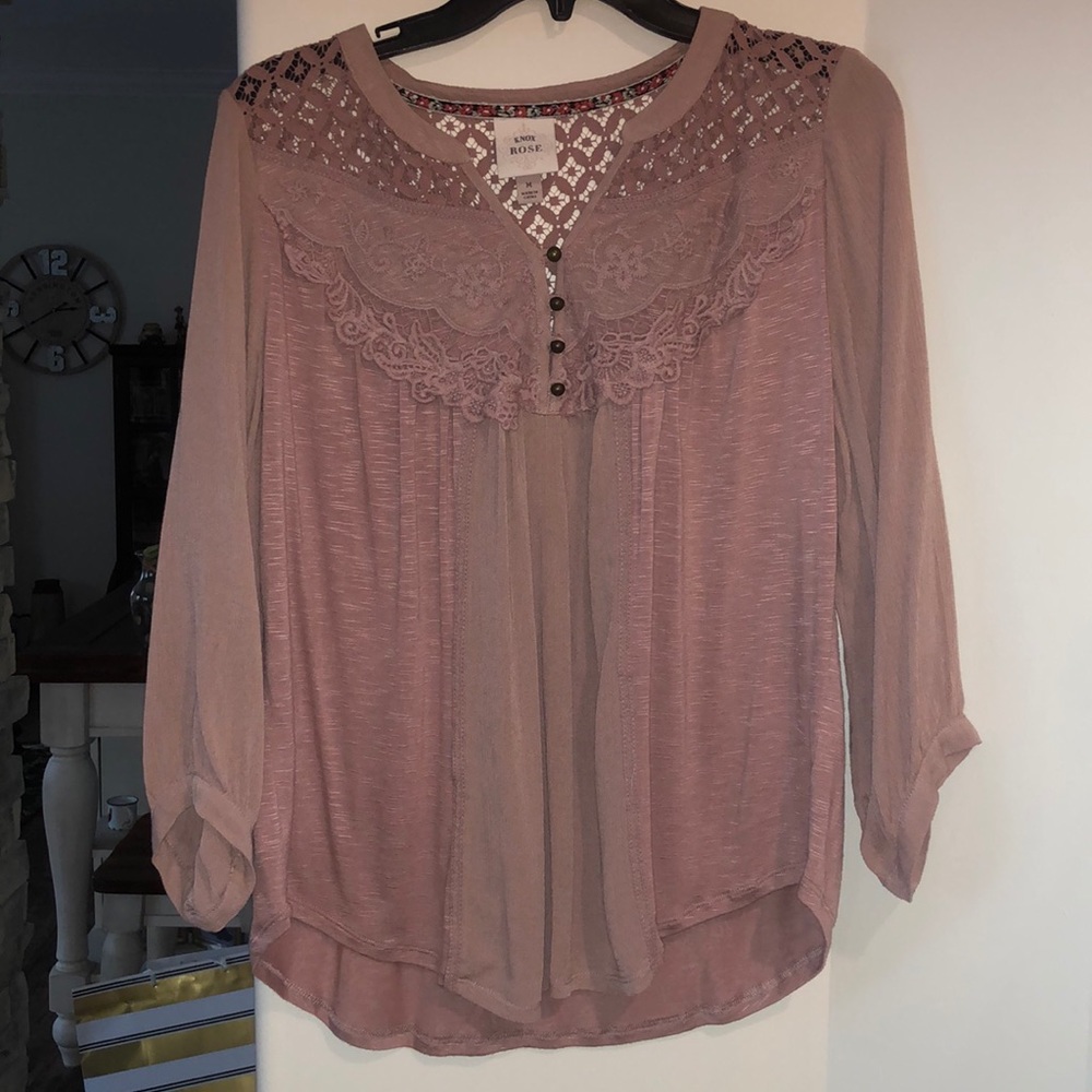 Knox Rose Medium Blouse
